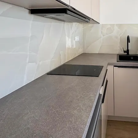 Διαμέρισμα Gorgeous In With View Tučepi